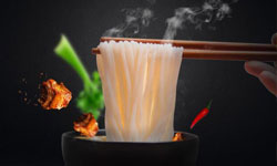 開一家過橋米線的店應(yīng)該注意什么？