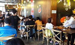 十秒到云南過橋米線，帶你體驗美味的云南地道美食！