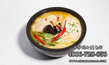 沒(méi)經(jīng)驗(yàn)的人開(kāi)店能行嗎？米線加盟去哪里學(xué)？