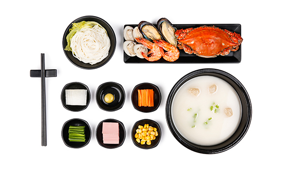 圓十秒到過橋米線打造傳統(tǒng)美食！