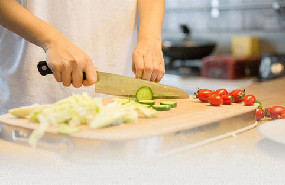 云南過橋米線生意不錯，加盟好嗎？