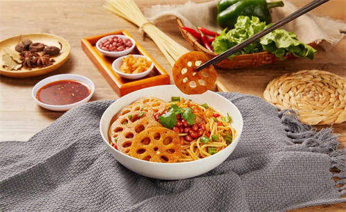 十秒到過橋米線