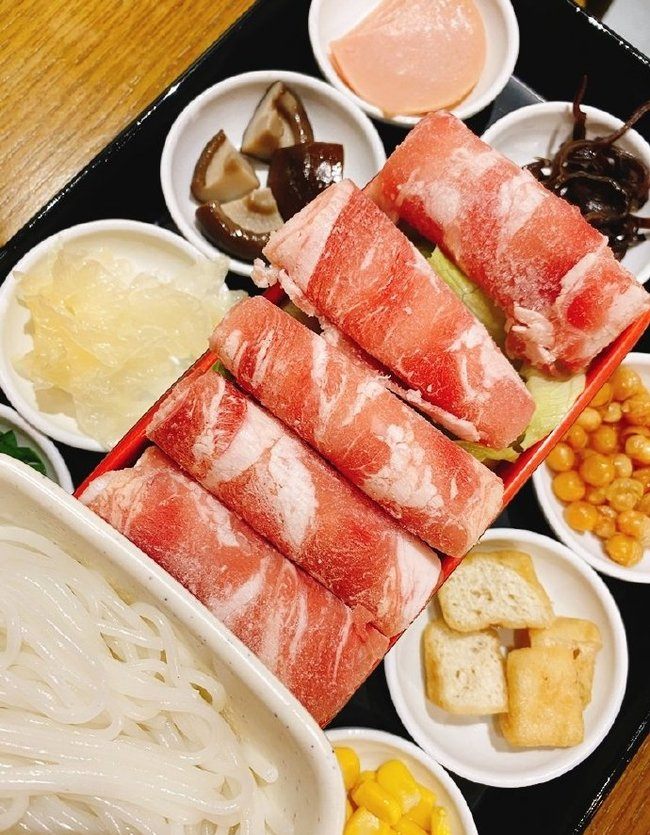 新手開云南過橋米線加盟店如何經(jīng)營才賺錢！